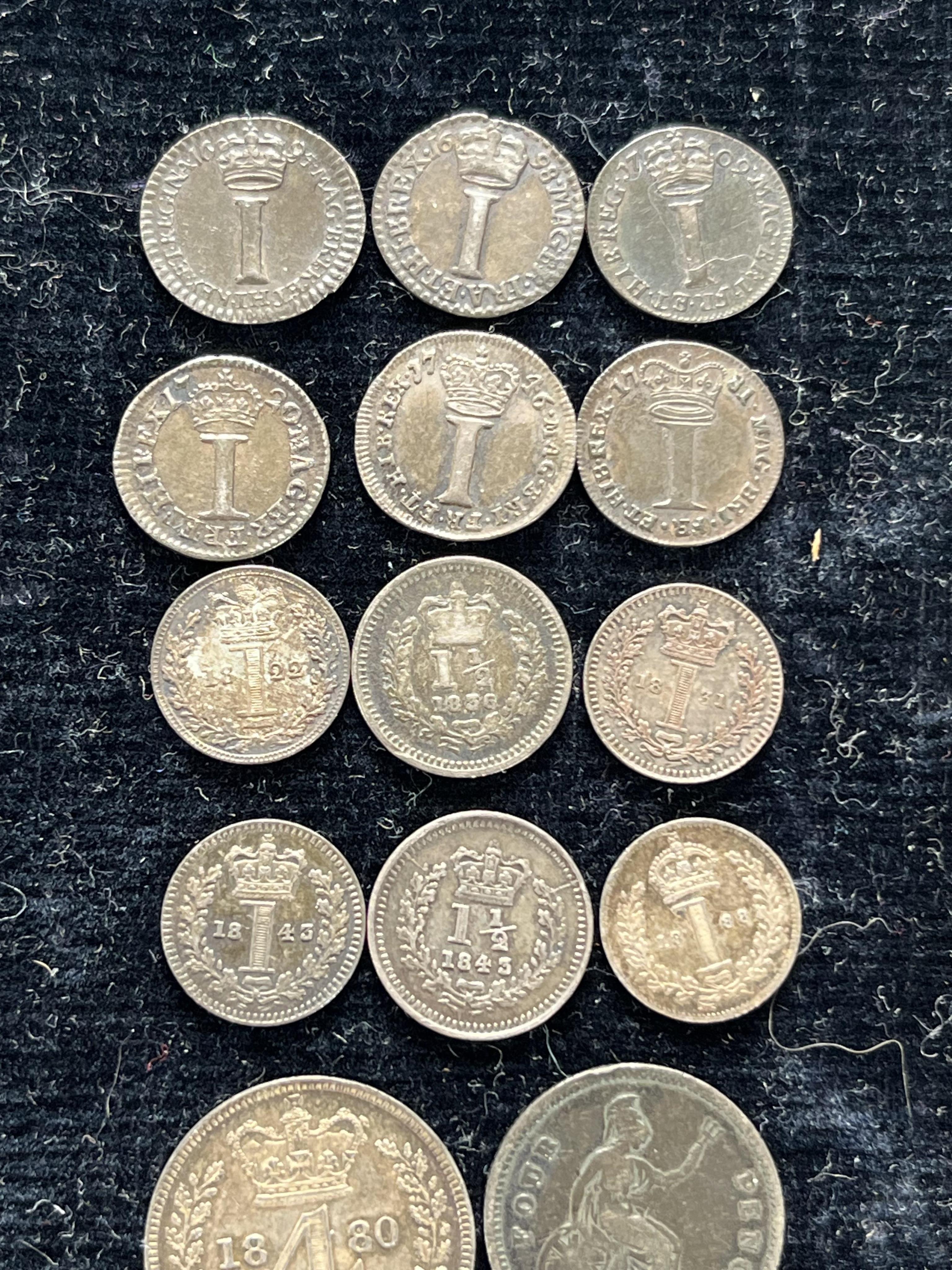 British silver coins, Charles I to George V, including Charles I halfcrown (clipped), George IV crown 1821, Victoria- crown 1893, double florin 1889, halfcrowns, 1883, 1899 (about EF), 1900, shilling 1897, VF, two Edward